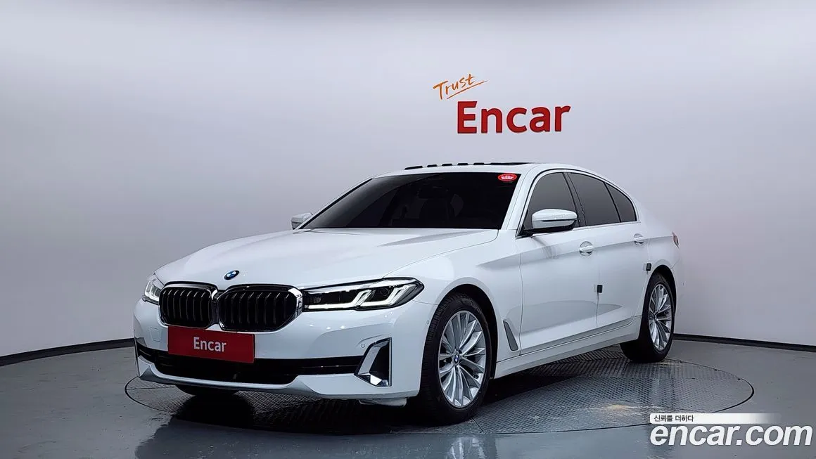 BMW 5-Series 2023 из KR, фото 1