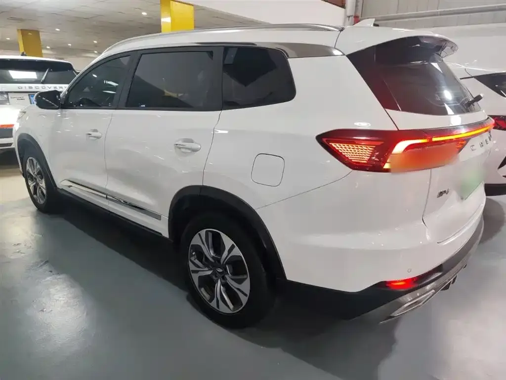 Chery Tiggo 8 PRO NEV — фото 5