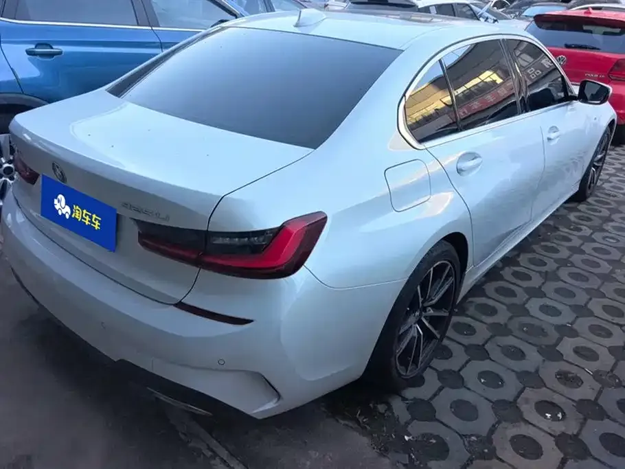 BMW 3 Series 2022 из CN, фото 3