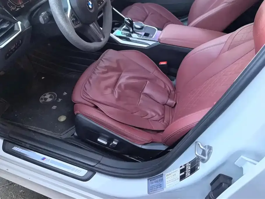 BMW 3 Series 2022 из CN, фото 9