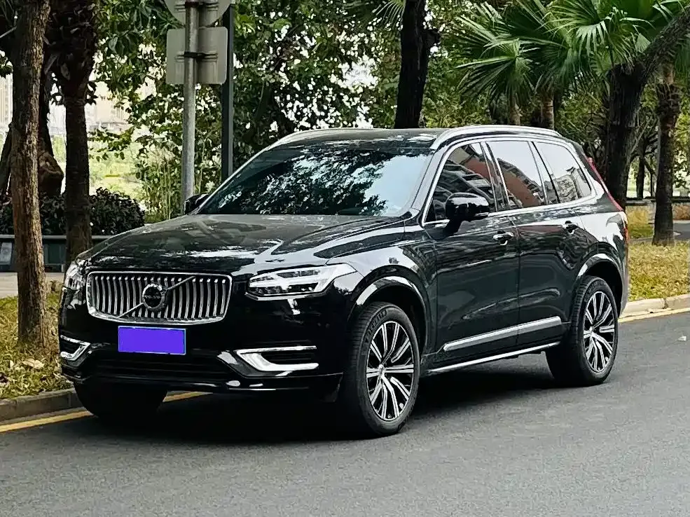 Volvo XC90 2023 из CN, фото 1