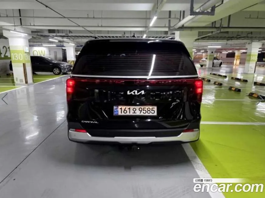 Kia Carnival — фото 2