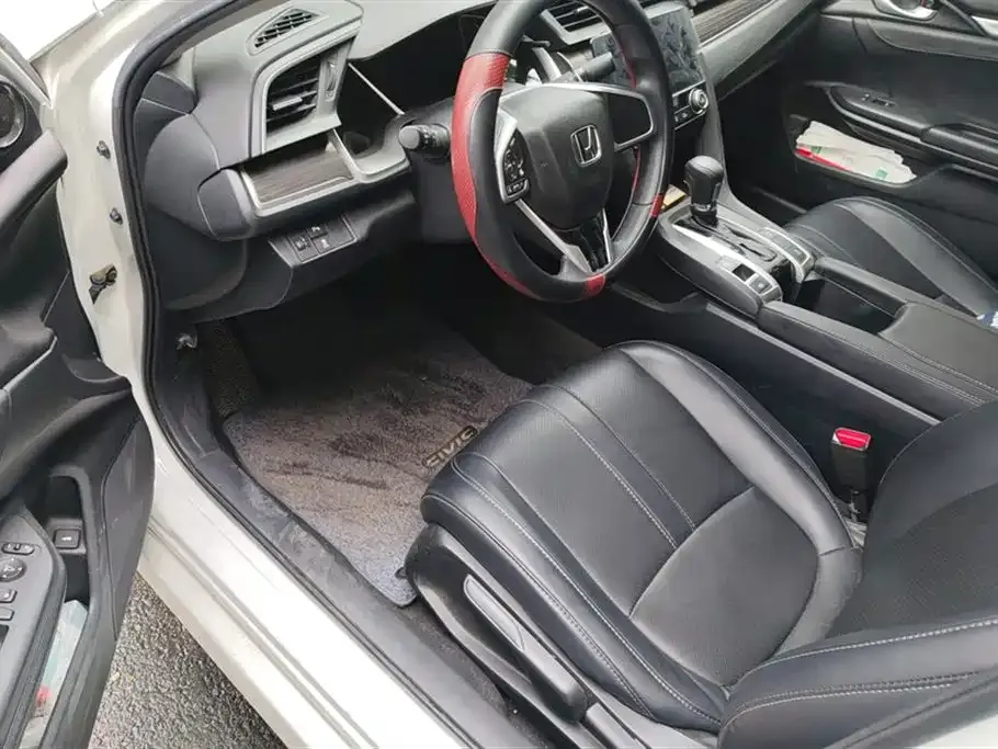 Honda Civic — фото 9