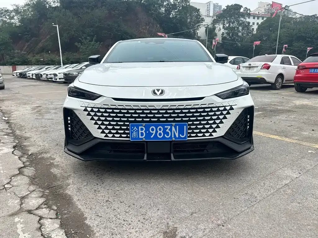 Changan UNI-V 2025 из CN, фото 2