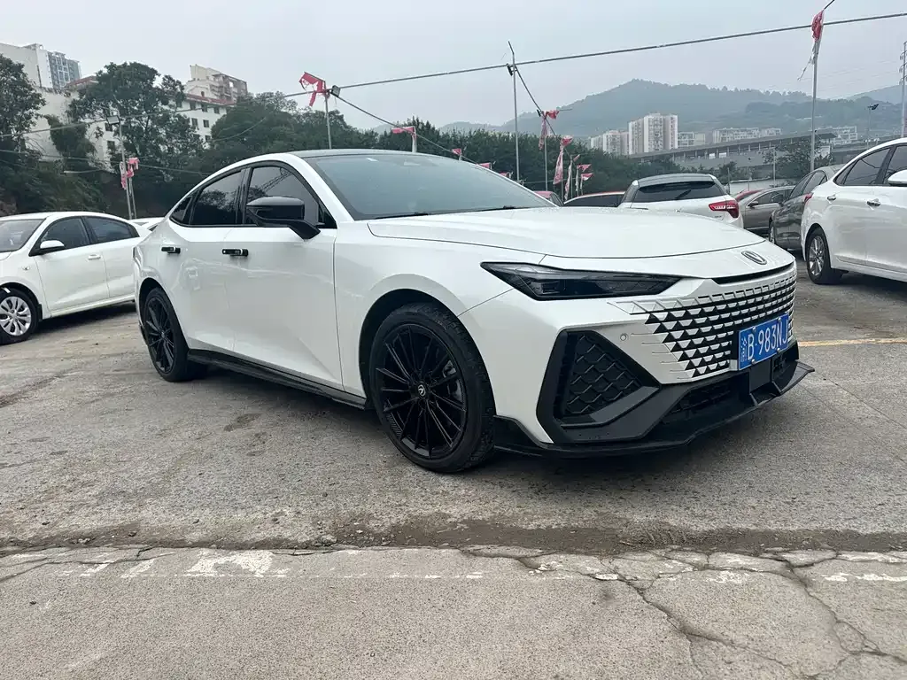 Changan UNI-V 2025 из CN, фото 3