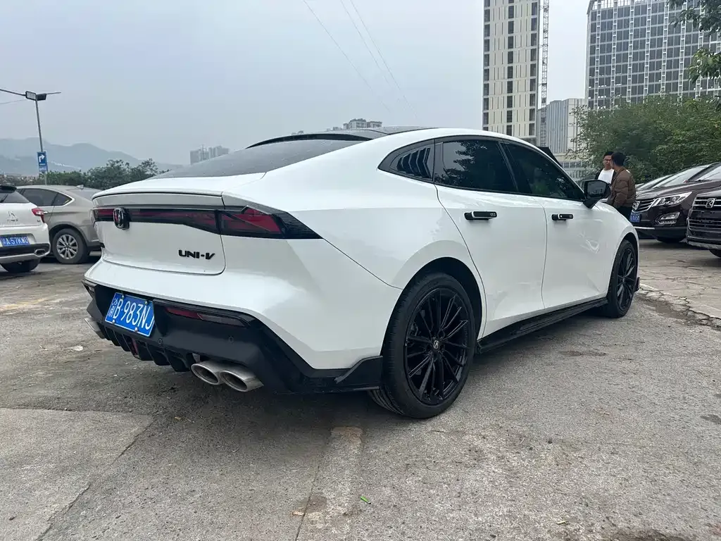 Changan UNI-V 2025 из CN, фото 5