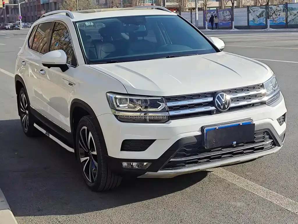 Volkswagen Tharu — фото 3
