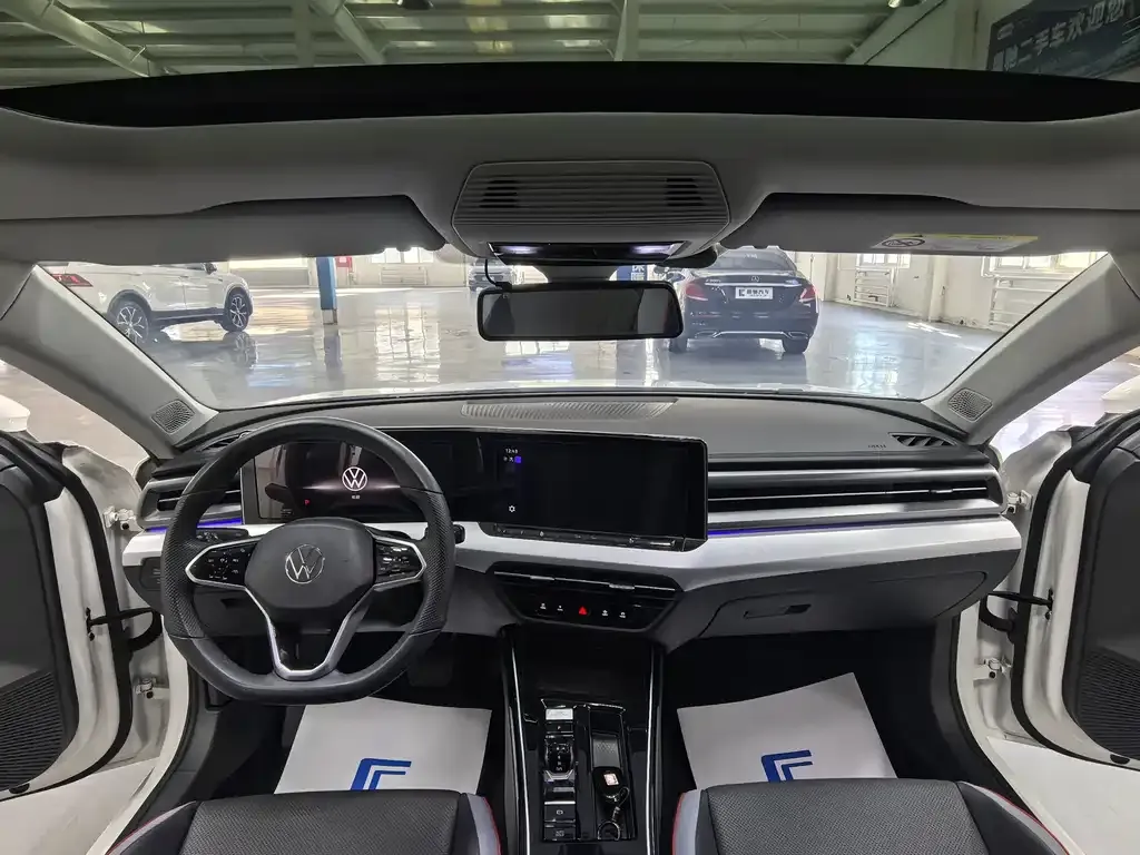 Volkswagen Lamando 2024 из CN, фото 10