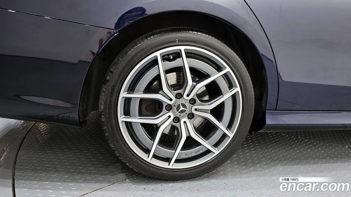 Mercedes-Benz E-Class 2021 из KR, фото 5