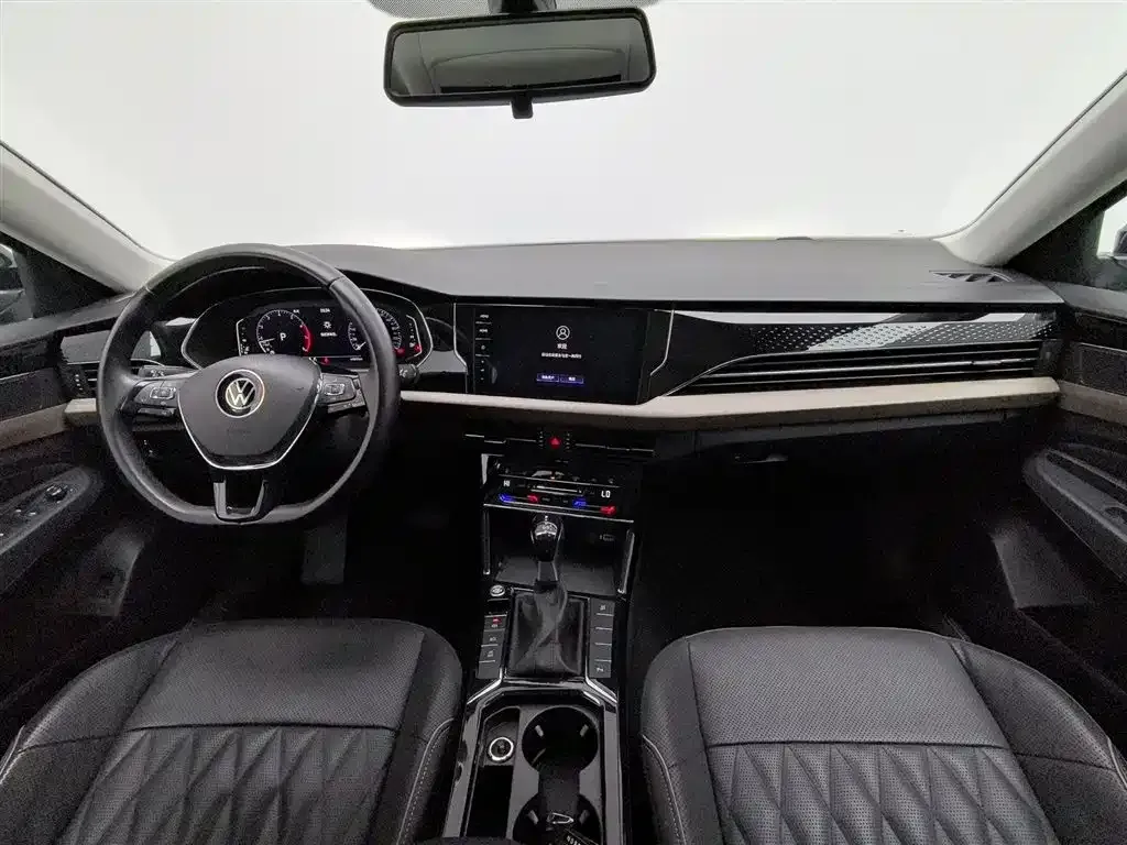 Volkswagen Passat — фото 5