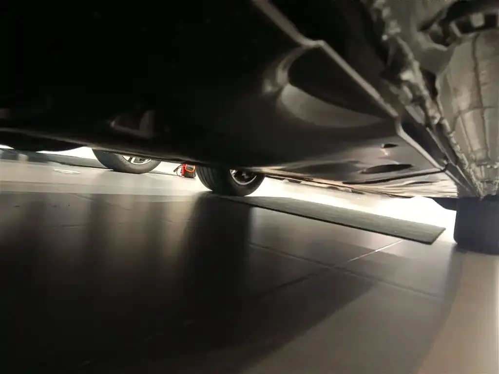 Volkswagen Tavendor 2023 из CN, фото 4