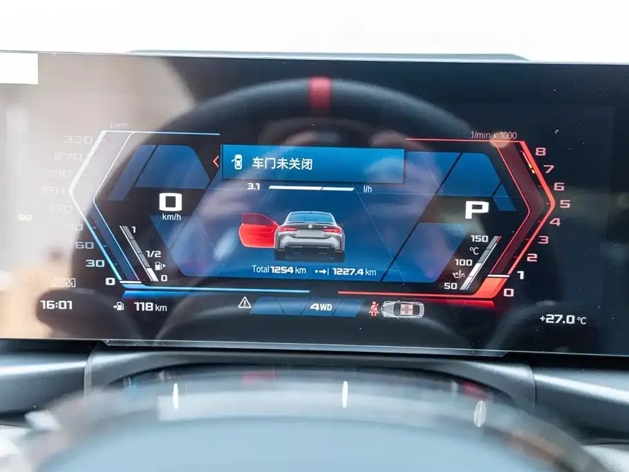 BMW M4 2025 из CN, фото 2