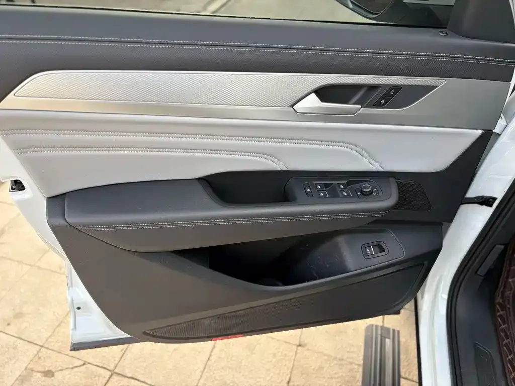 Volkswagen Tavendor 2025 из CN, фото 9