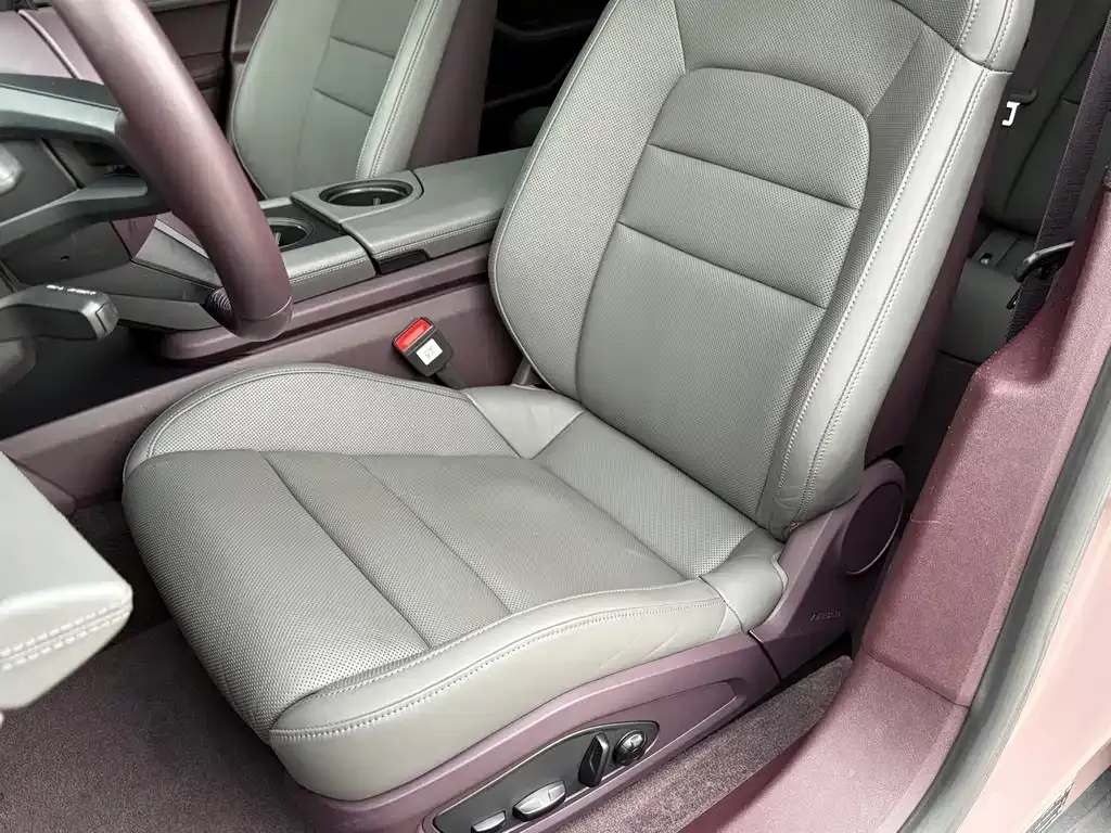 Porsche Taycan 2021 из CN, фото 10