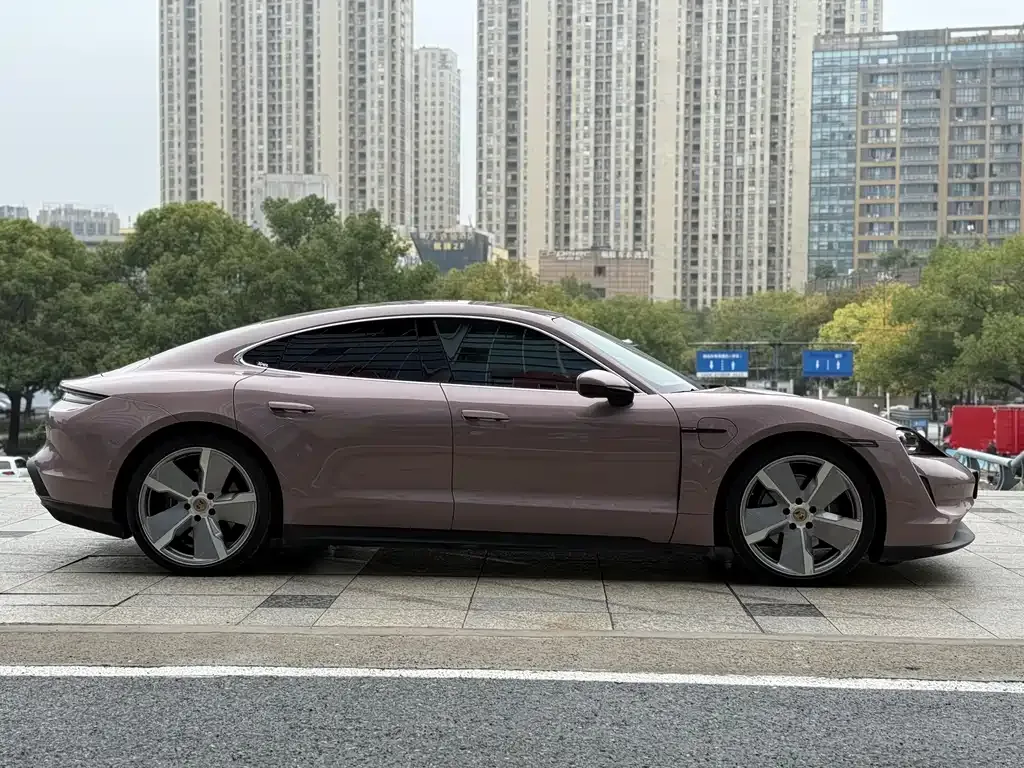 Porsche Taycan 2021 из CN, фото 7