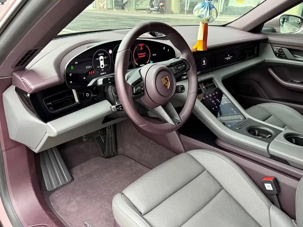 Porsche Taycan 2021 из CN, фото 8