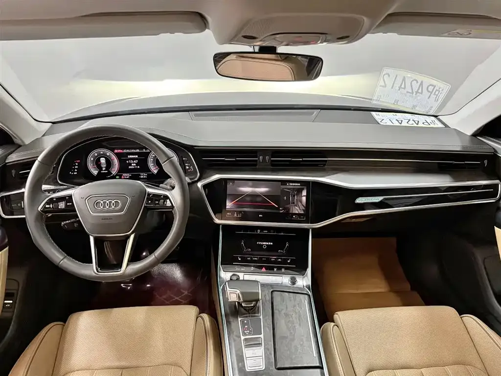 Audi A6L — фото 9