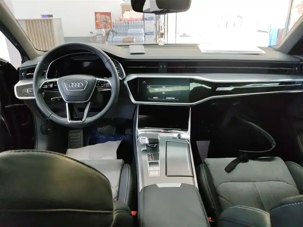 Audi A6L 2024 из CN, фото 10