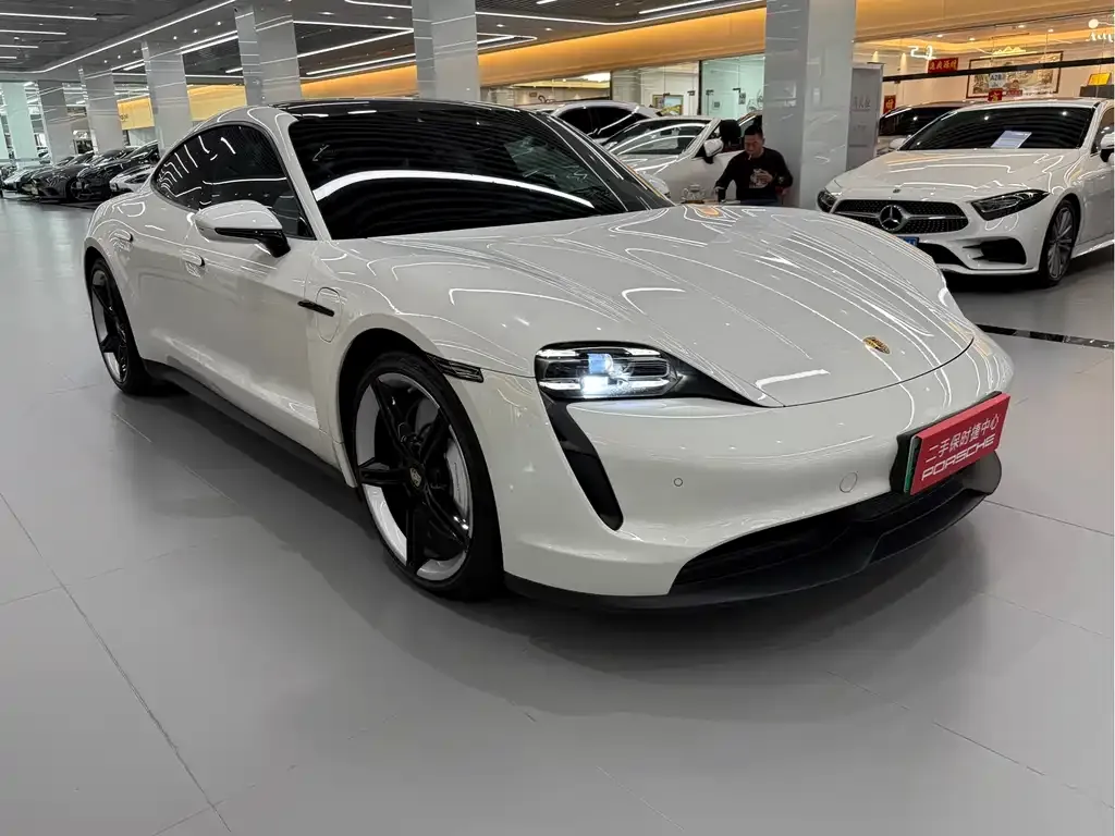 Porsche Taycan 2022 из CN, фото 3
