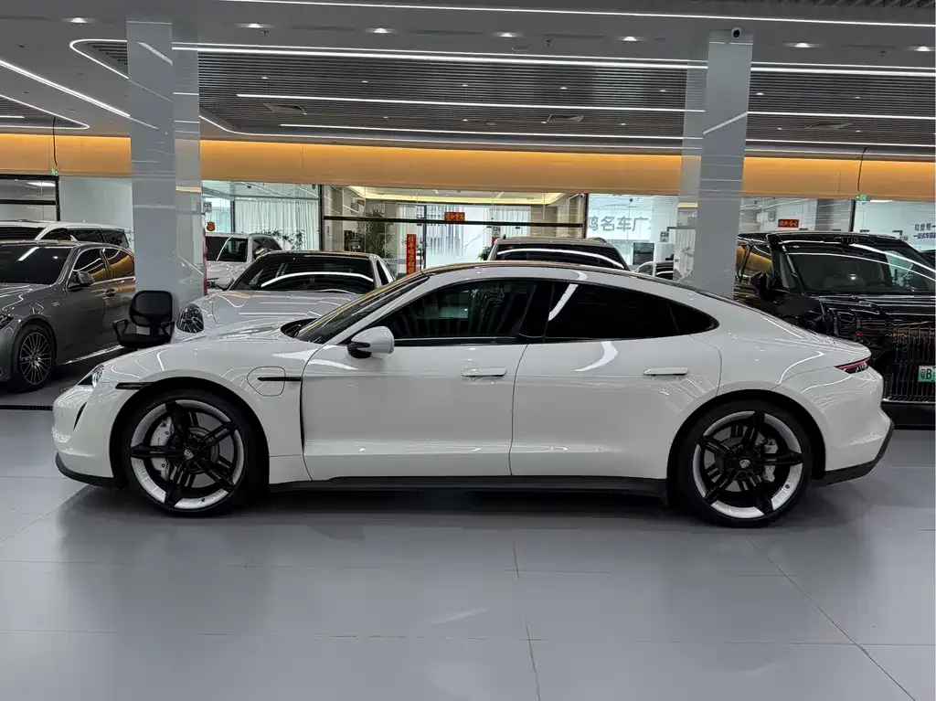 Porsche Taycan 2022 из CN, фото 7