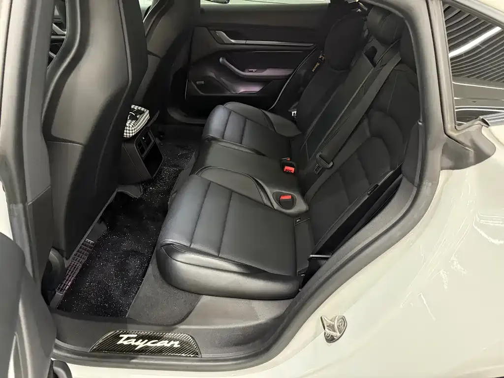 Porsche Taycan 2022 из CN, фото 9
