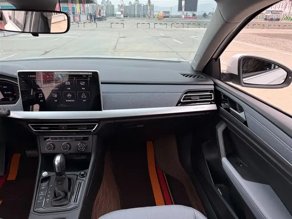 Volkswagen Lavida 2024 из CN, фото 10
