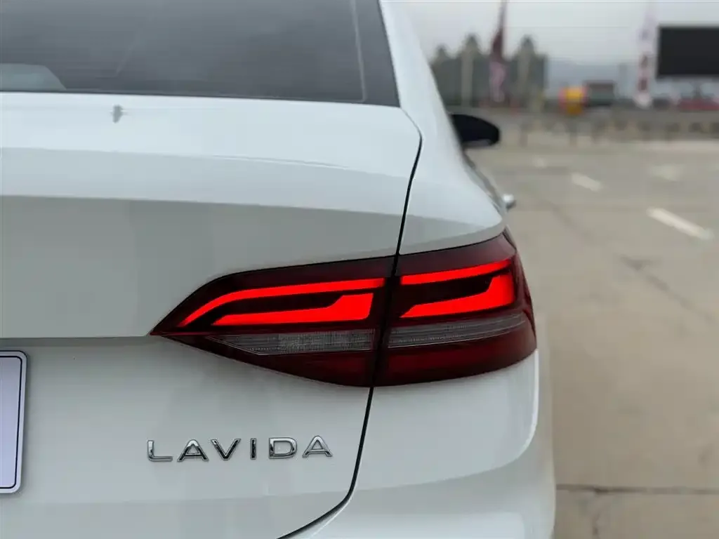 Volkswagen Lavida 2024 из CN, фото 7