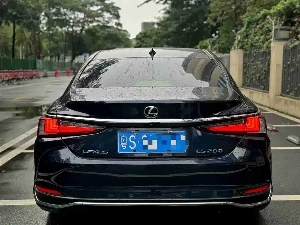 Lexus ES 2022 из CN, фото 5