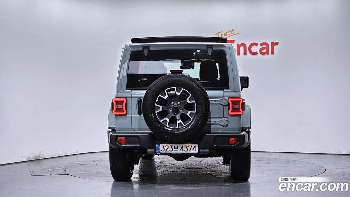 Jeep Wrangler 2024 из KR, фото 4