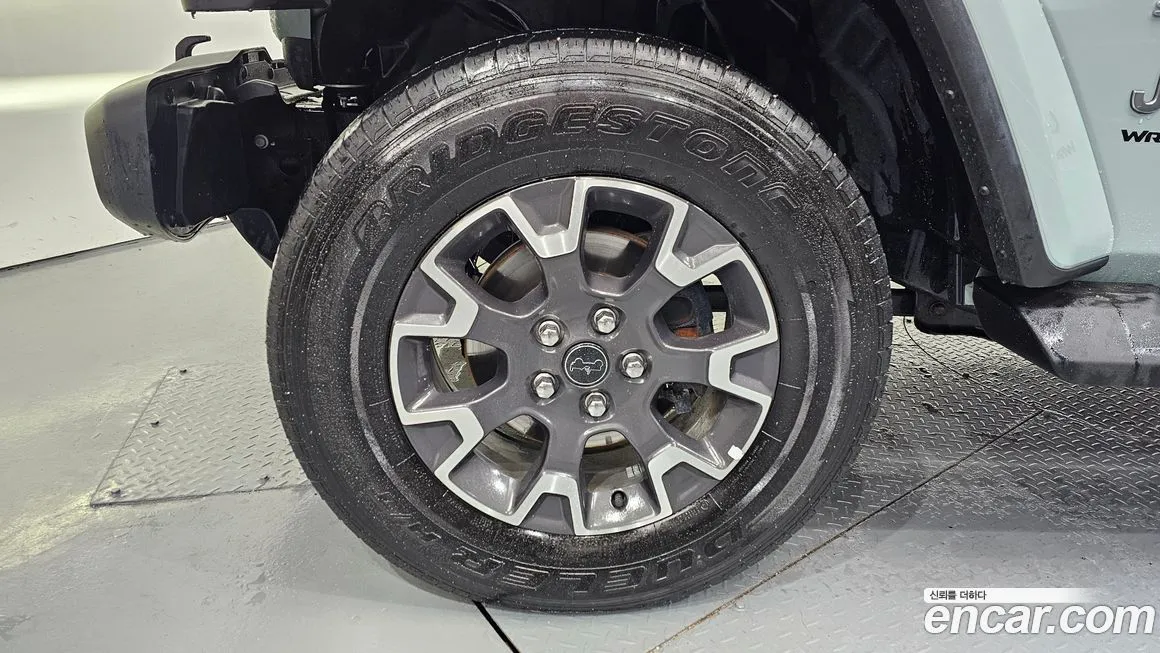 Jeep Wrangler 2024 из KR, фото 5