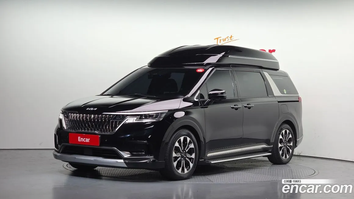 Kia Carnival — фото 1