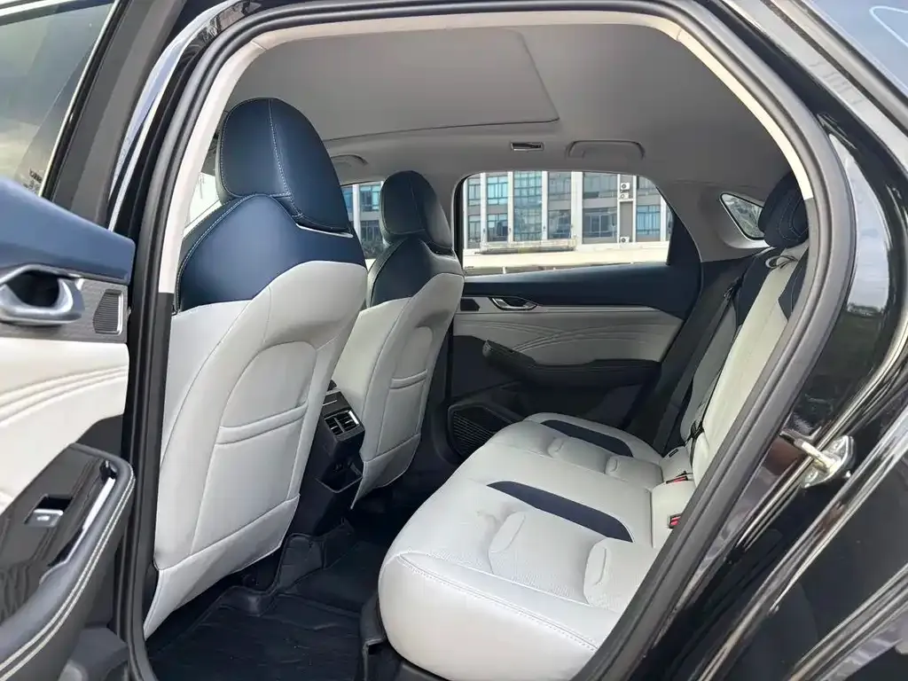 Geely Xingrui 2023 из CN, фото 10