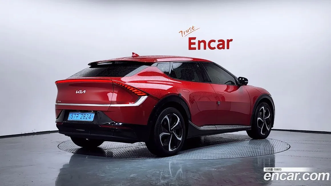 Kia EV6 — фото 2