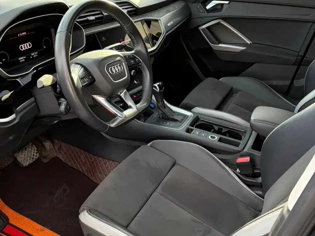 Audi Q3 2021 из CN, фото 9