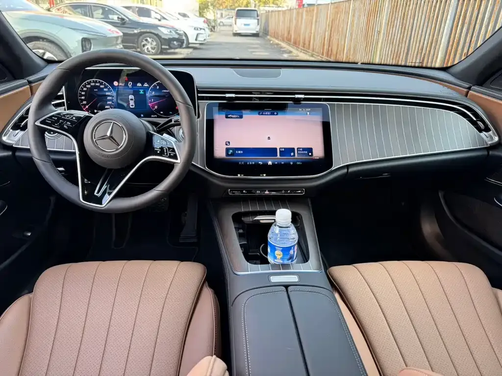 Mercedes-Benz E-Class 2025 из CN, фото 6