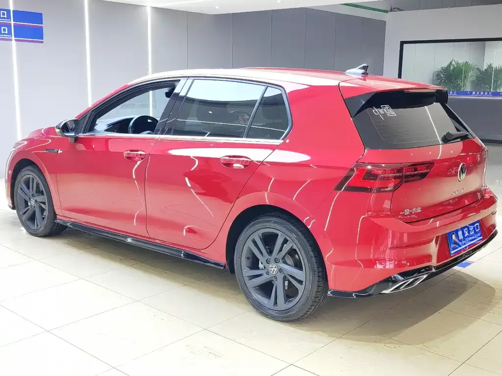 Volkswagen Golf 2021 из CN, фото 4