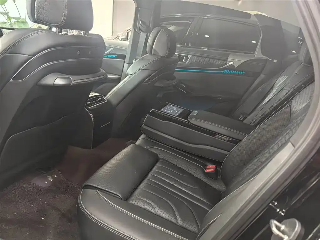Hongqi H9 2025 из CN, фото 10