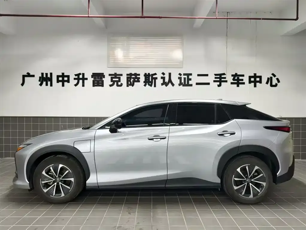 Lexus RZ 2023 из CN, фото 3