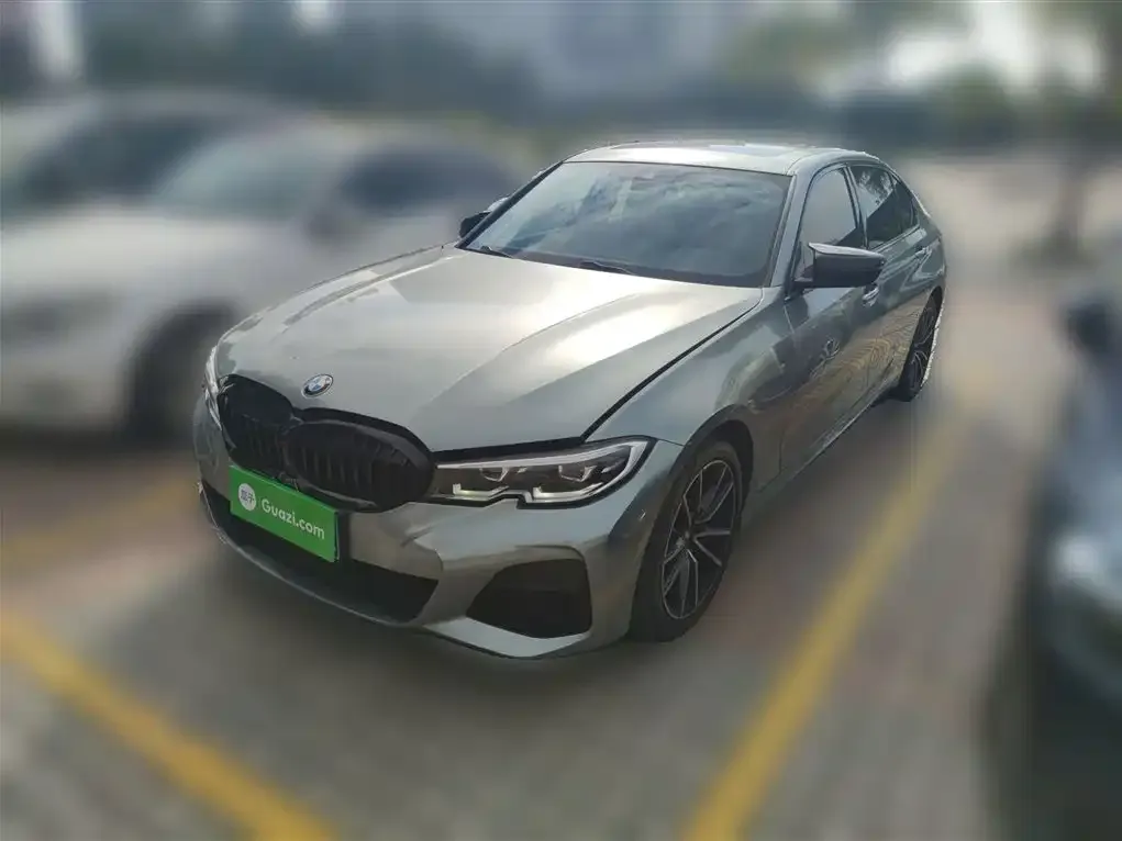 BMW 3 Series 2022 из CN, фото 2