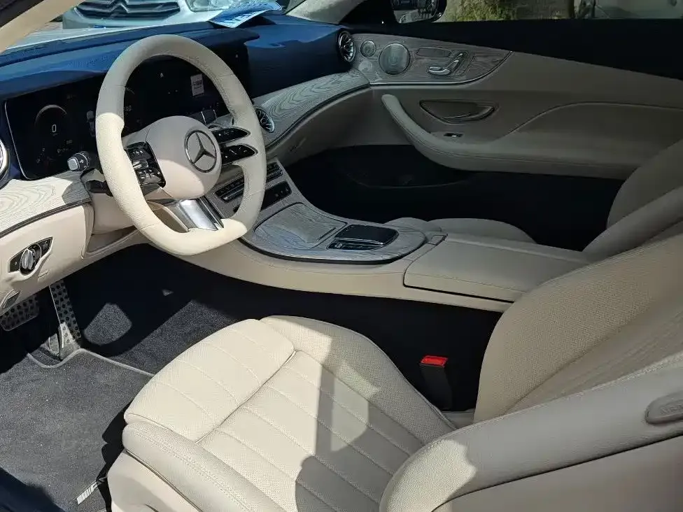 Mercedes-Benz E-Class (Import) 2021 из CN, фото 3