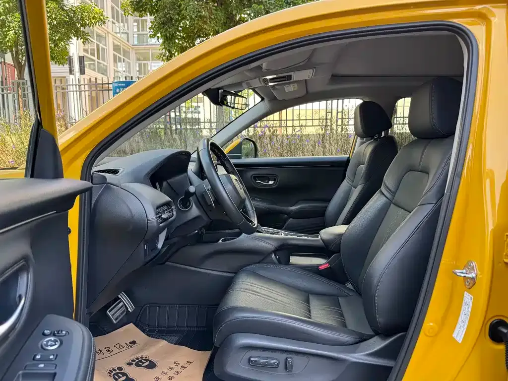 Honda ZR-V 2024 из CN, фото 7