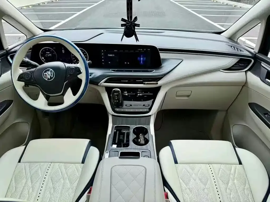 Buick GL8 2021 из CN, фото 8