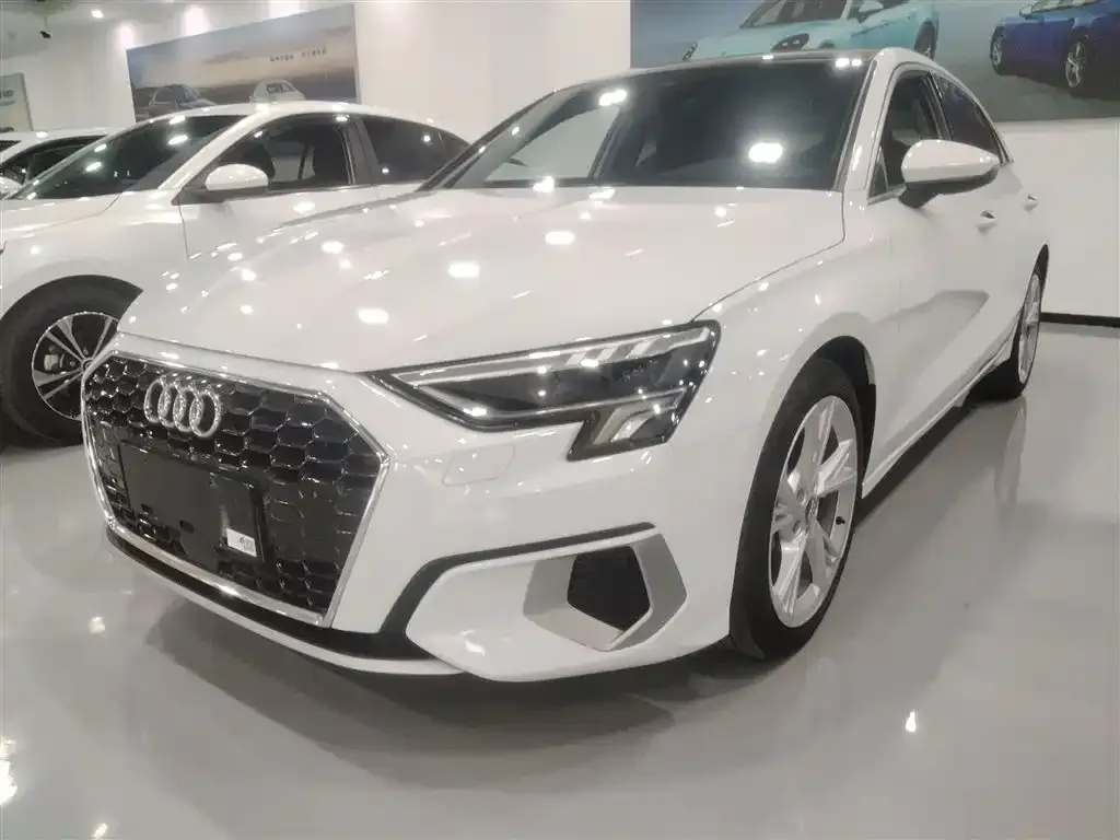 Audi A3 2022 из CN, фото 2