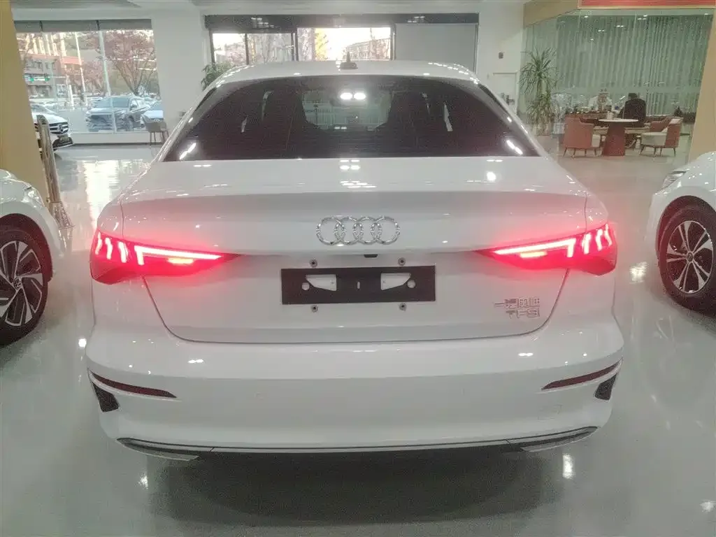 Audi A3 2022 из CN, фото 6