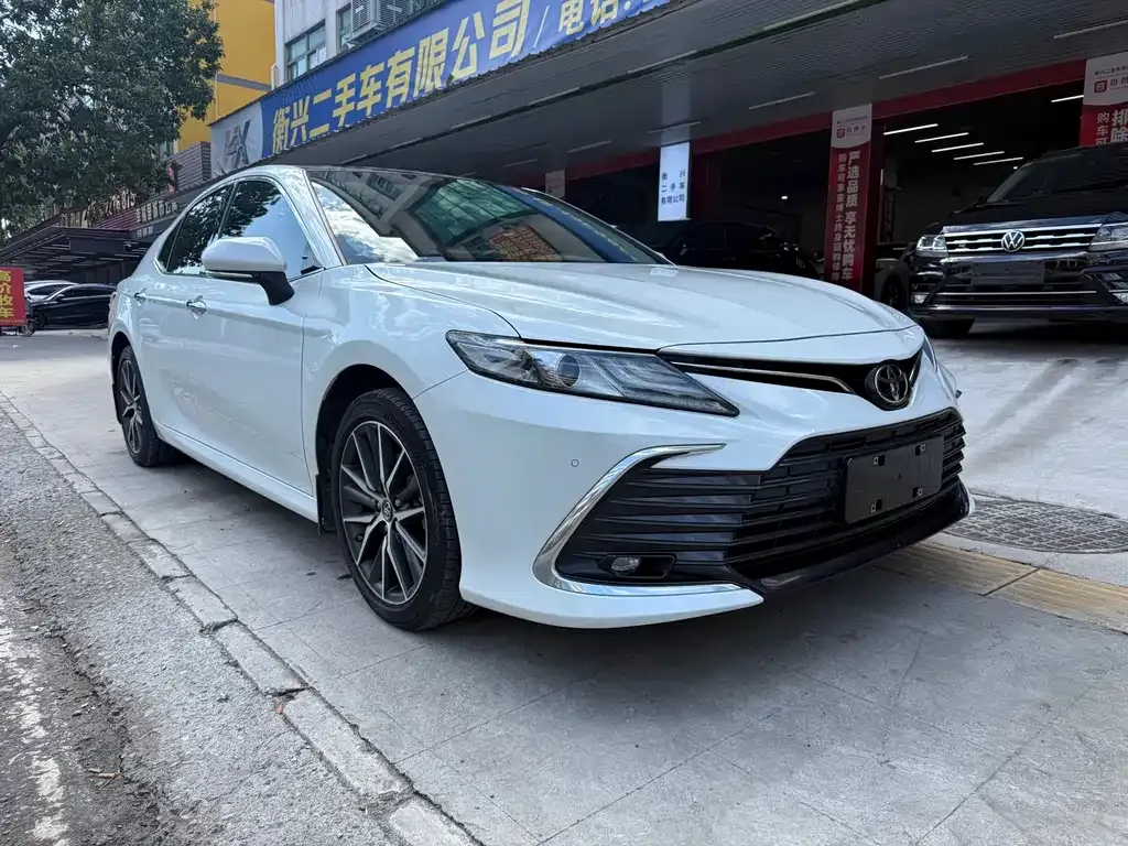 Toyota Camry 2022 из CN, фото 3