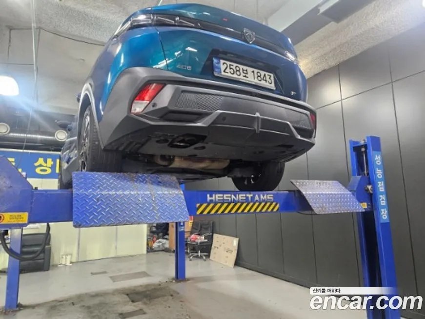 Peugeot 408 2023 из KR, фото 2