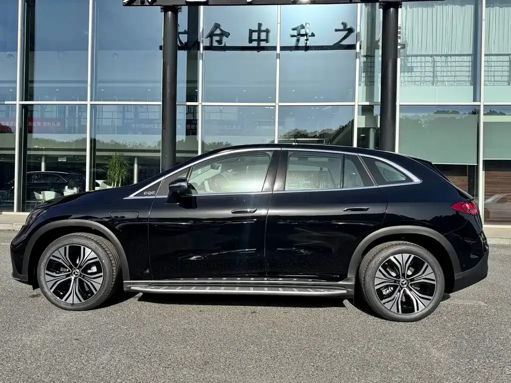 Mercedes-Benz EQE SUV 2025 из CN, фото 7