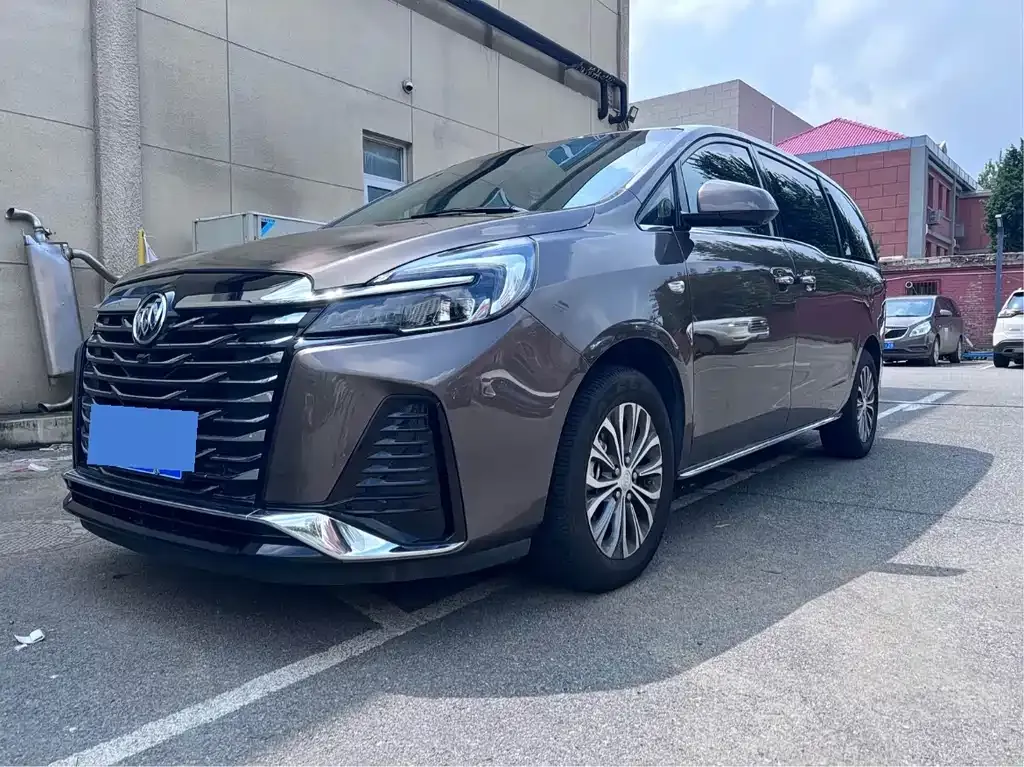 Buick GL8 2024 из CN, фото 1