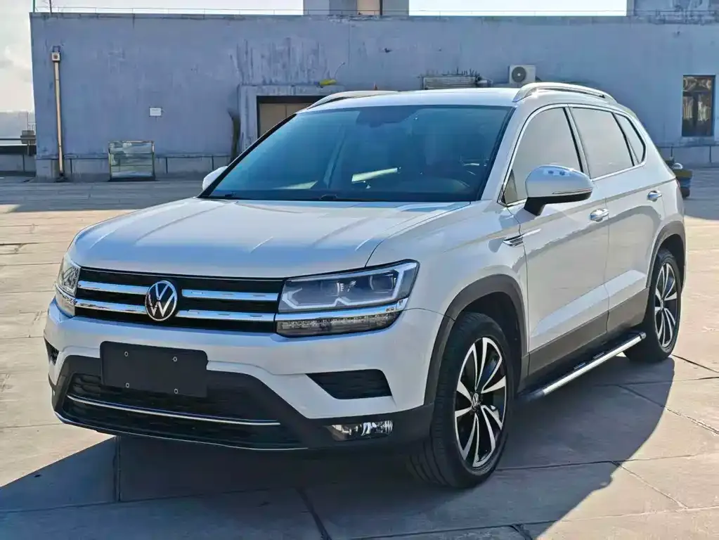 Volkswagen Tharu — фото 1