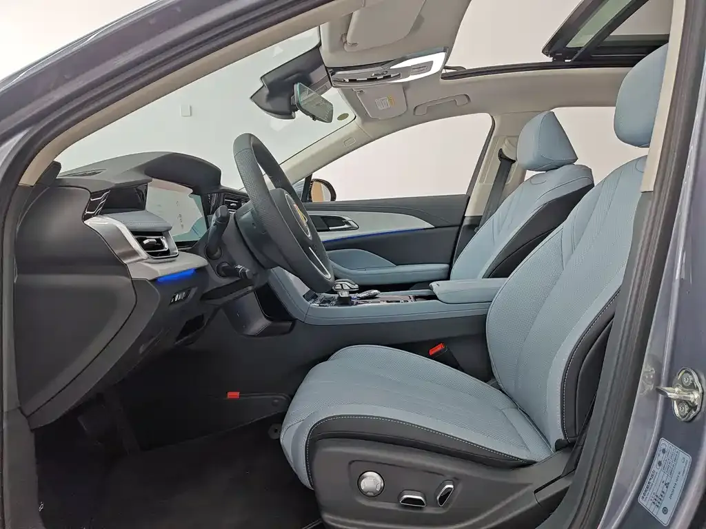 Hongqi H5 PHEV 2025 из CN, фото 8